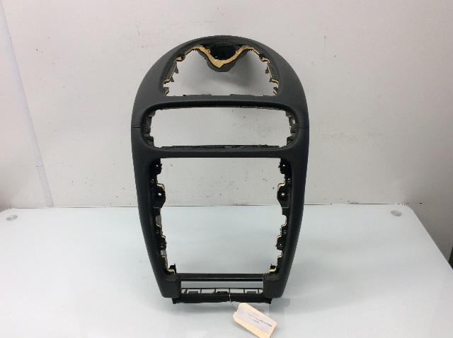 2003 2004 2005 06 Porsche Cayenne Leather Dashboard Radio Trim Bezel 7L5858085BC OEM