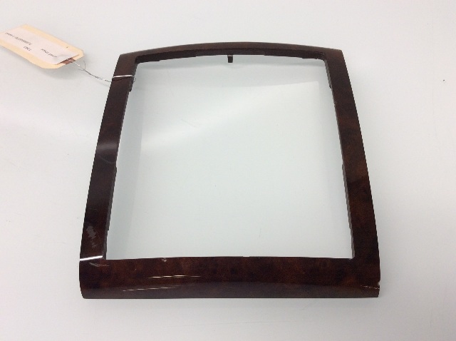 2004 2005 2006 Volkswagen Touareg Center Dash Radio Trim Bezel 7L6863337E OEM