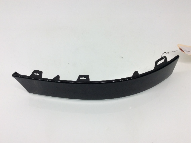 1996 1997 1998 1999 2000 2001 2002 Audi A4 Left Rear Tailight Trim 8D0945101 OEM