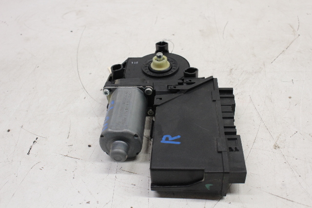 2004-2009 Audi A4 S4 Convertible Cabrio Right Front Window Motor 8H1959802 OEM