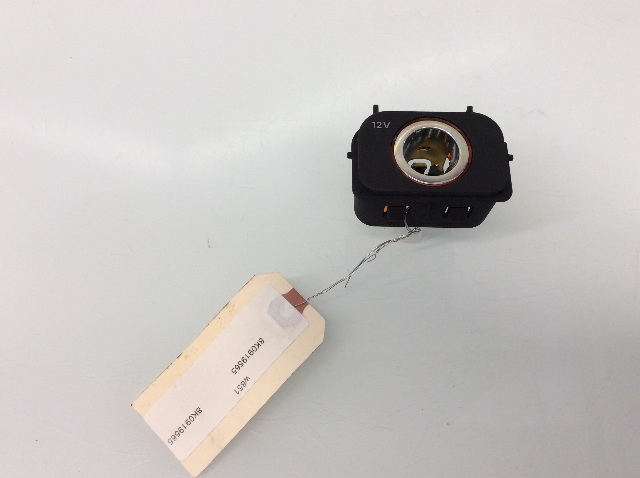 2009 2010 2011 2012 2013 2014 2015 Audi A4 12 Volt Power Outlet 8K0919565 OEM