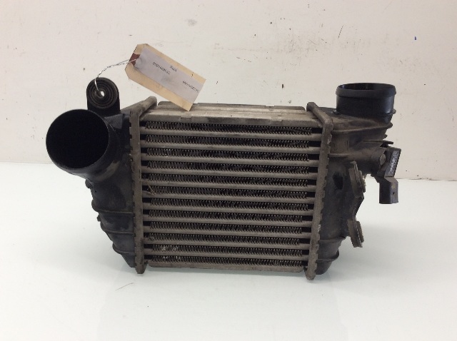 2000 2001 2002 2003 2004 2005 2006 Audi TT intercooler 1.8t 8N0145803C OEM