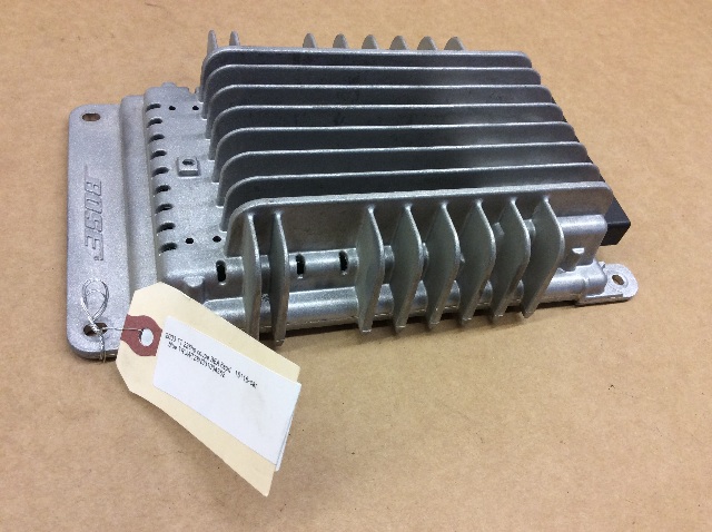 2000-2006 Audi TT Coupe Radio Stereo Audio Amplifier Amp Bose OEM