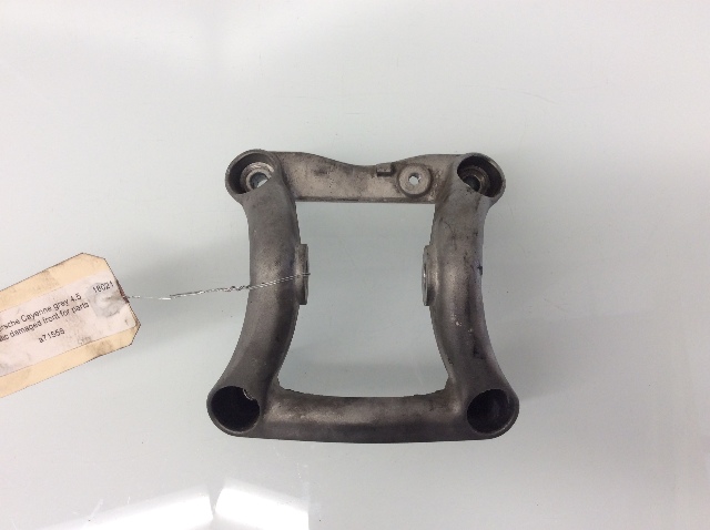 2003 2004 2005 2006 Porsche Cayenne 4.5L Engine Support Bracket 9481152087R OEM