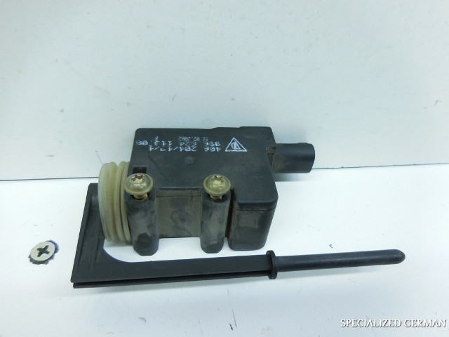 1999-2004 Porsche 911 Boxster Fuel Gas Door Actuator OEM