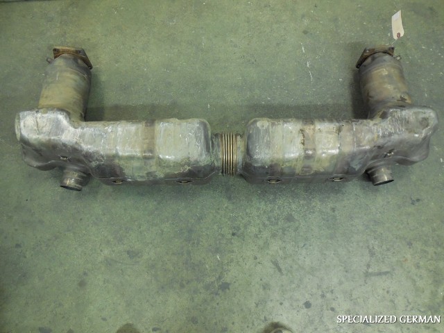 2007 2008 Porsche 911 997 Turbo Muffler Exhaust Dented Sold As Is 99711315100 OEM