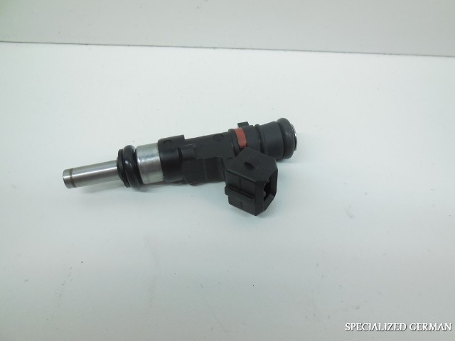 2007 2008 2009 Porsche 911 997 Turbo Fuel Injector 99760513201 OEM