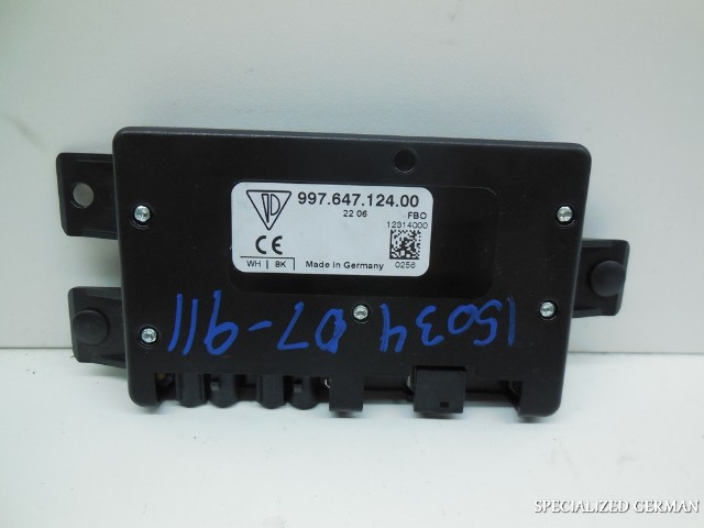 2005 2006 2007 2008 Porsche 911 997 Cayman Antenna Booster Diversity 99764712400 OEM