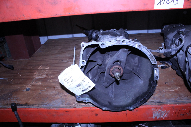 2004 2005 BMW 325Xi 5 Speed Manual Transmission OEM