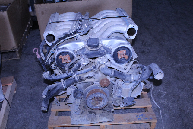 1999 2000 2001 BMW 750i E38 5.4 12 Cylinder Engine Assembly OEM