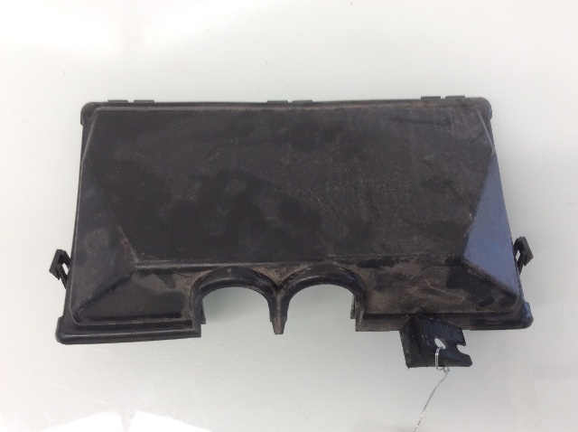 2005 2006 2007 2008 2009 Land Rover LR3 Engine Control Computer Cover YQH000244 OEM