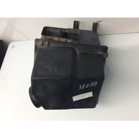 2000 2001 2002 2003 Audi A8 4.2L Air Cleaner Box 077133837AD