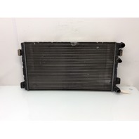 1998 1999 2000 2001 - 2003 2004 2005 Volkswagen Beetle 2.0L Radiator 1C0121201D OEM