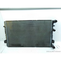 1999 2000 2001 2002 2003 2004 2005 Volkswagen Jetta Gti Golf radiator 1J0121253Q OEM