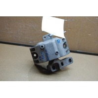 2000 2001 2002 2003 2004 2005 Volkswagen Golf Beetle Jetta Engine Motor Mount OEM