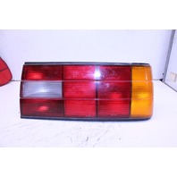1989 1990 1991 1992 BMW 318i 325e 325i E30 Tail Light Lamp Right 1385382 OEM