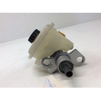 1997 1998 - 2003 2004 Porsche 911 996 Boxster Brake Master Cylinder 99635591000 OEM