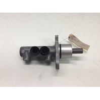 1999 2000 2001 2002 2003 2004 Porsche 911 996 brake master cylinder 99635591040 OEM