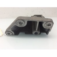 2006 2007 Land Rover LR3 4.0L Right Engine Mount Bracket KKU500660 OEM