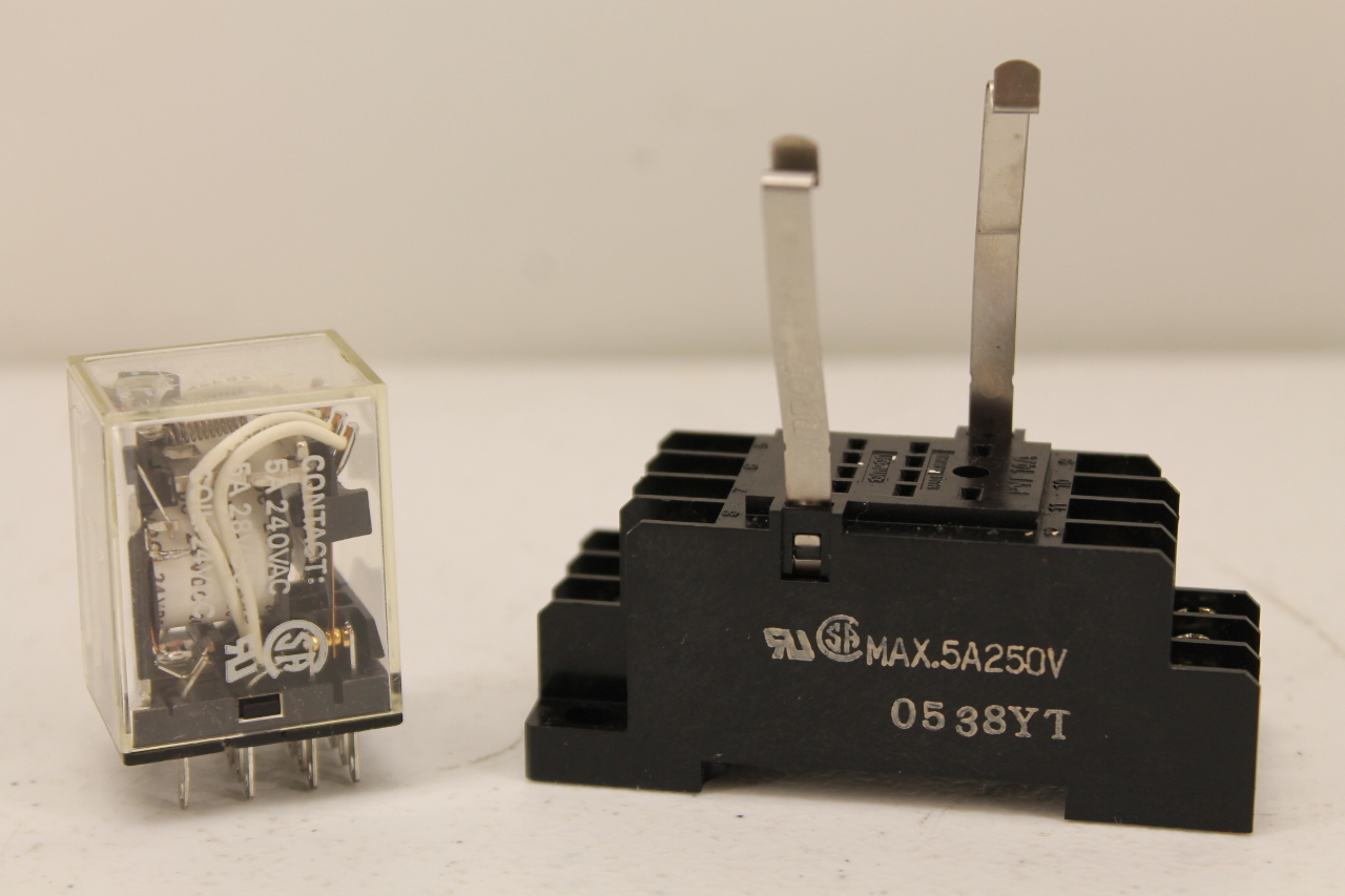 Omron MY4ND2 4PDT Relay 24VDC Internal Diode LED Indicator (Lot Of 11