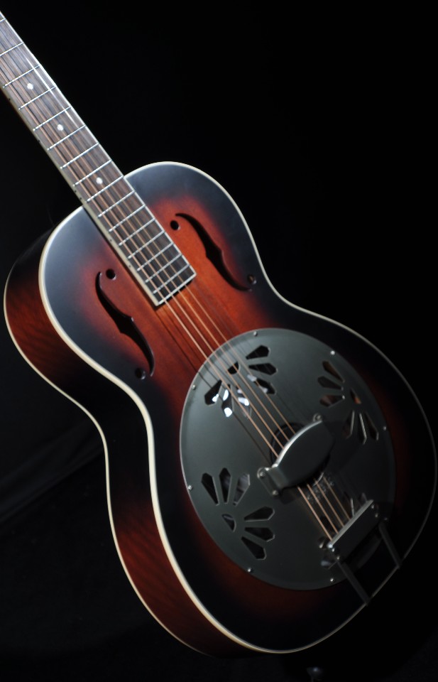 Gretsch G9240 Alligator Biscuit Resonator Guitar Sunburst Round Neck Mint StreetSoundsNYC