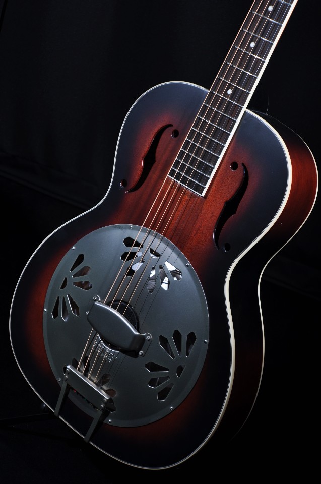 Gretsch G9240 Alligator Biscuit Resonator Guitar Sunburst Round Neck