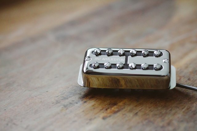 Tv Jones Ray Butts Ful-Fidelity Filter'Tron Paf Chrome Bridge Guitar Pickup (RBB-OMCHM-PAF)