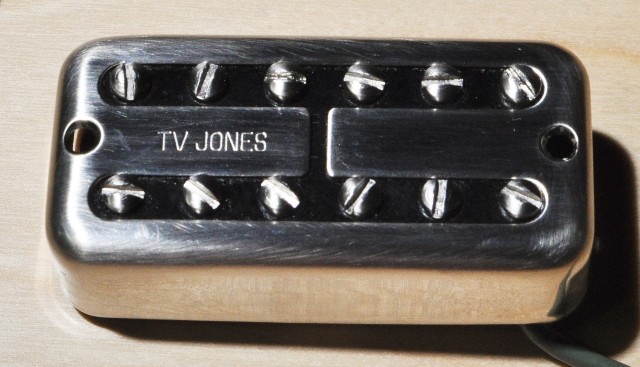 Tv Jones Classic Universal Mount Brushed Nickel Bridge Guitar Pickup (FTB-UVBRN)