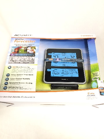 Acurite 02010 Digital Weather Center With Temp Humidity