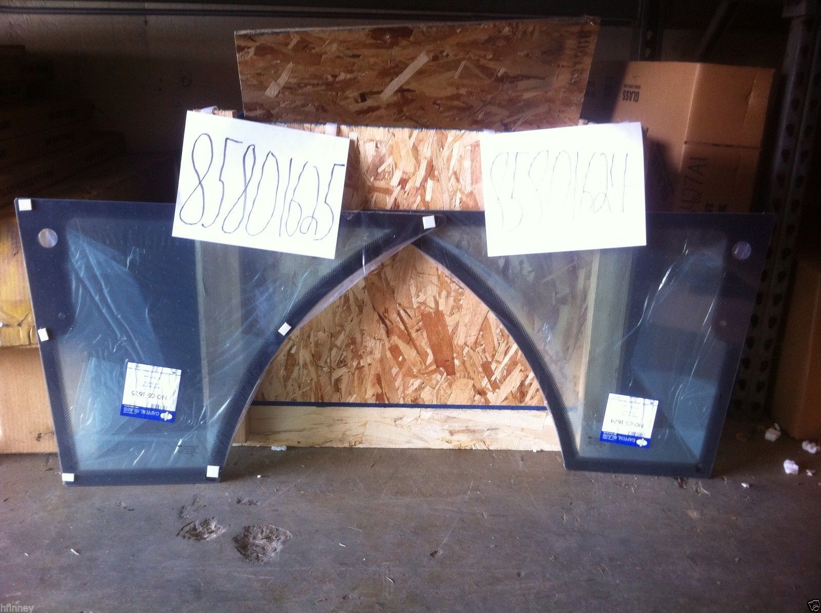 FORD 555E 575E 655E 675E BACKHOE GLASS WINDOW DOOR LOWER RH 85801624