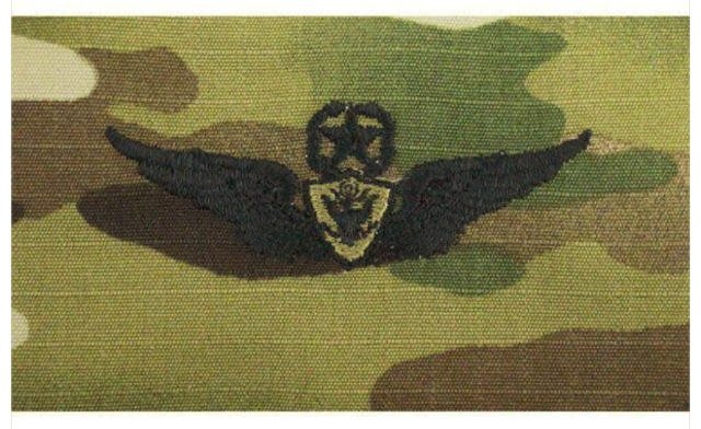 Vanguard ARMY EMBROIDERED BADGE ON OCP SEW ON: AIRCRAFT CREWMAN: AIRCREW MASTER