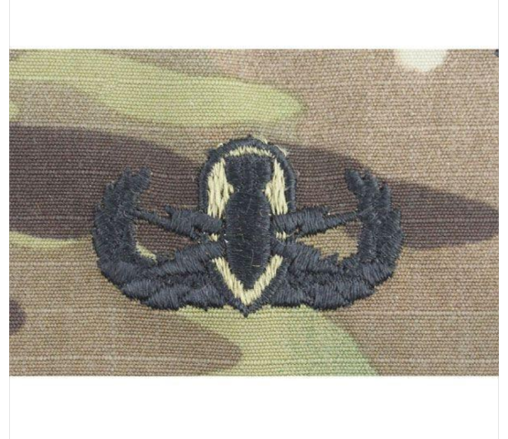 Vanguard ARMY EMBROIDERED BADGE ON OCP SEW ON EXPLOSIVE ORDNANCE DISPOSAL BASIC