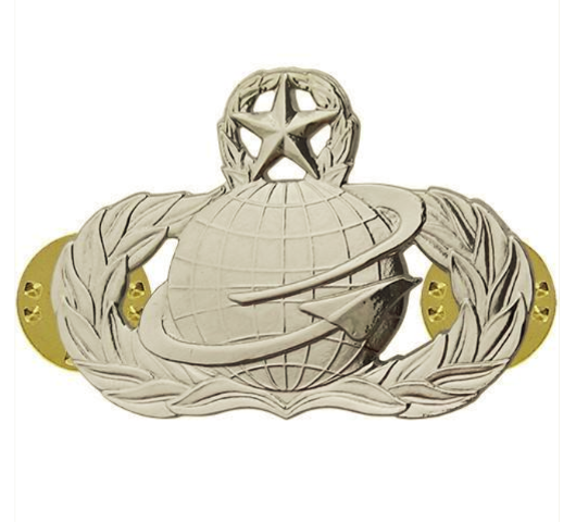 Vanguard AIR FORCE BADGE: MANPOWER: MASTER - MIDSIZE