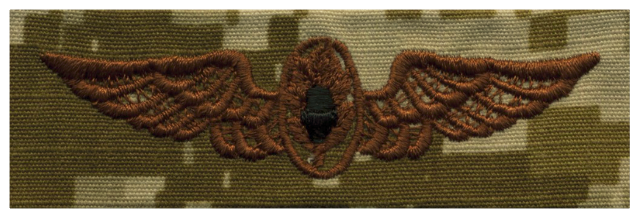 Vanguard NAVY EMBROIDERED BADGE: FLIGHT SURGEON - DESERT DIGITAL