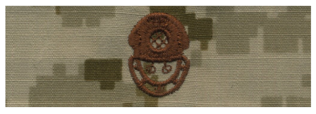 Vanguard NAVY EMBROIDERED BADGE DIVER 2ND CLASS - DESERT DIGITAL
