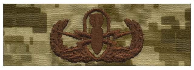 Vanguard NAVY EMBROIDERED BADGE: BASIC E.O.D. - DESERT DIGITAL