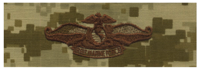 Vanguard NAVY EMBROIDERED BADGE: FLEET MARINE FORCE - DESERT DIGITAL