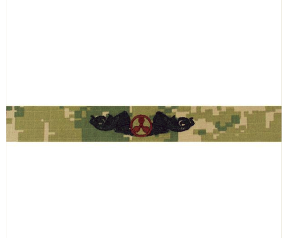 Vanguard NAVY EMBROIDERED BADGE: SUBMARINE ENGINEERING - WOODLAND DIGITAL