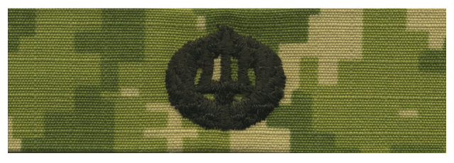 Vanguard NAVY EMBROIDERED BADGE: COMMAND ASHORE - WOODLAND DIGITAL