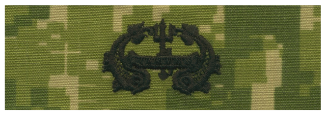 Vanguard NAVY EMBROIDERED BADGE: DEEP SUBMERGENCE - WOODLAND DIGITAL