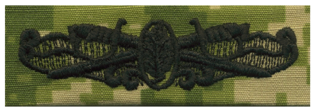 Vanguard NAVY EMBROIDERED BADGE SURFACE WARFARE MEDICAL SERVICE WOODLAND DIGITAL