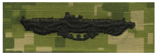 Vanguard NAVY EMBROIDERED BADGE: SUBMARINE COMBAT PATROL - WOODLAND DIGITAL