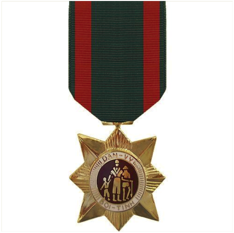 Vanguard FULL SIZE MEDAL: VIETNAM CIVIL ACTION SECOND CLASS