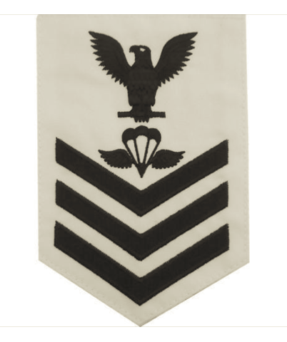 Vanguard NAVY E6 MALE RATING BADGE: AIRCREW SURVIVAL EQUIPMENTMAN - WHITE