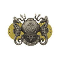 Vanguard NAVY BADGE: DIVING MEDICAL TECHNICIAN - MINIATURE, OXIDIZED