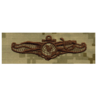 Vanguard NAVY EMBROIDERED BADGE: INFO DOMINANCE WARFARE OFFICER - DESERT DIGITAL