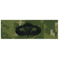 Vanguard NAVY EMBROIDERED BADGE BASIC PARACHUTIST - WOODLAND DIGITAL
