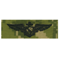 Vanguard NAVY EMBROIDERED BADGE: ASTRONAUT - WOODLAND DIGITAL