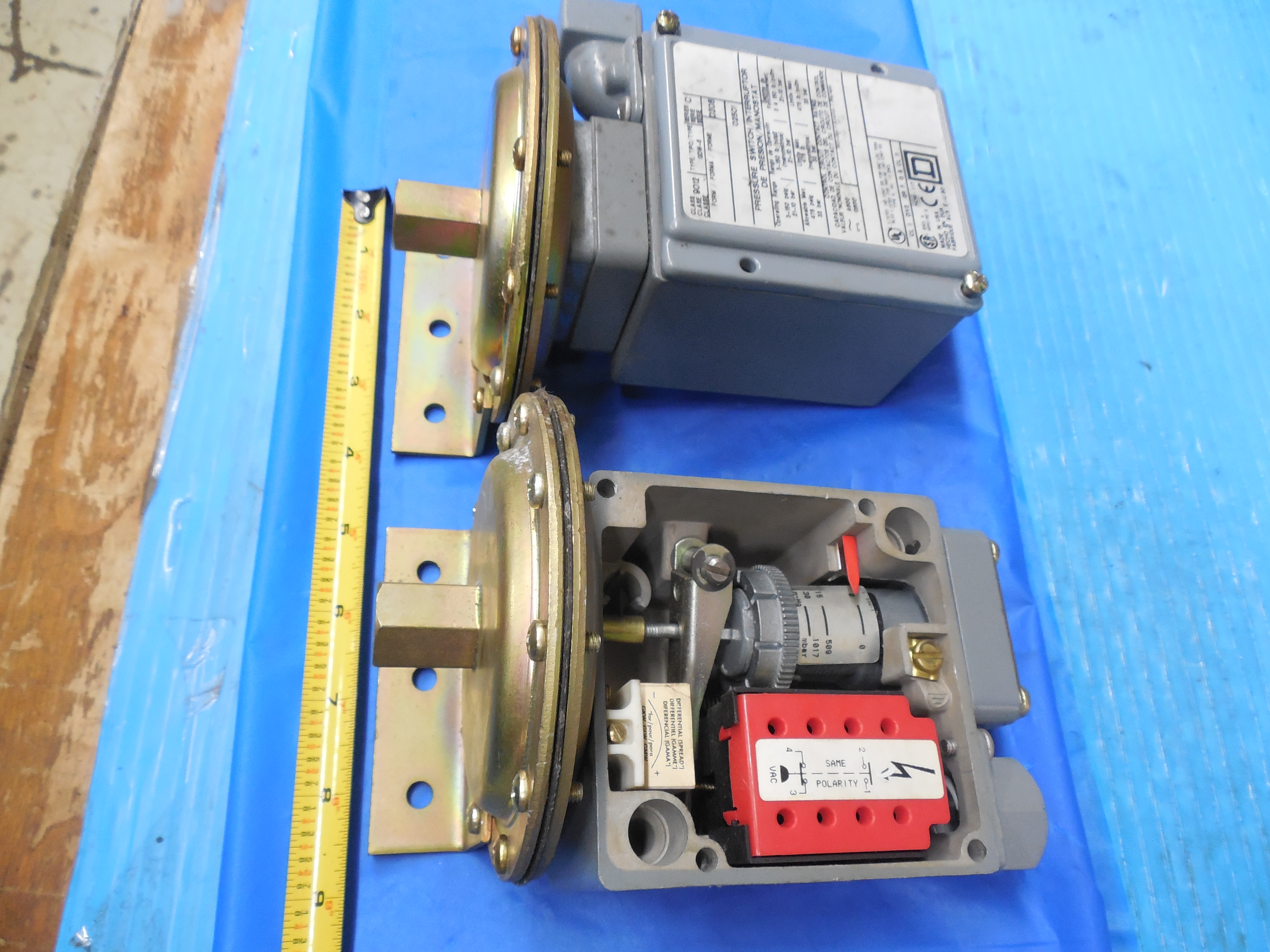 2PCS SQUARE D CLASS 9012 PRESSURE SWITCH INTERRUPTOR GDW5 eBay