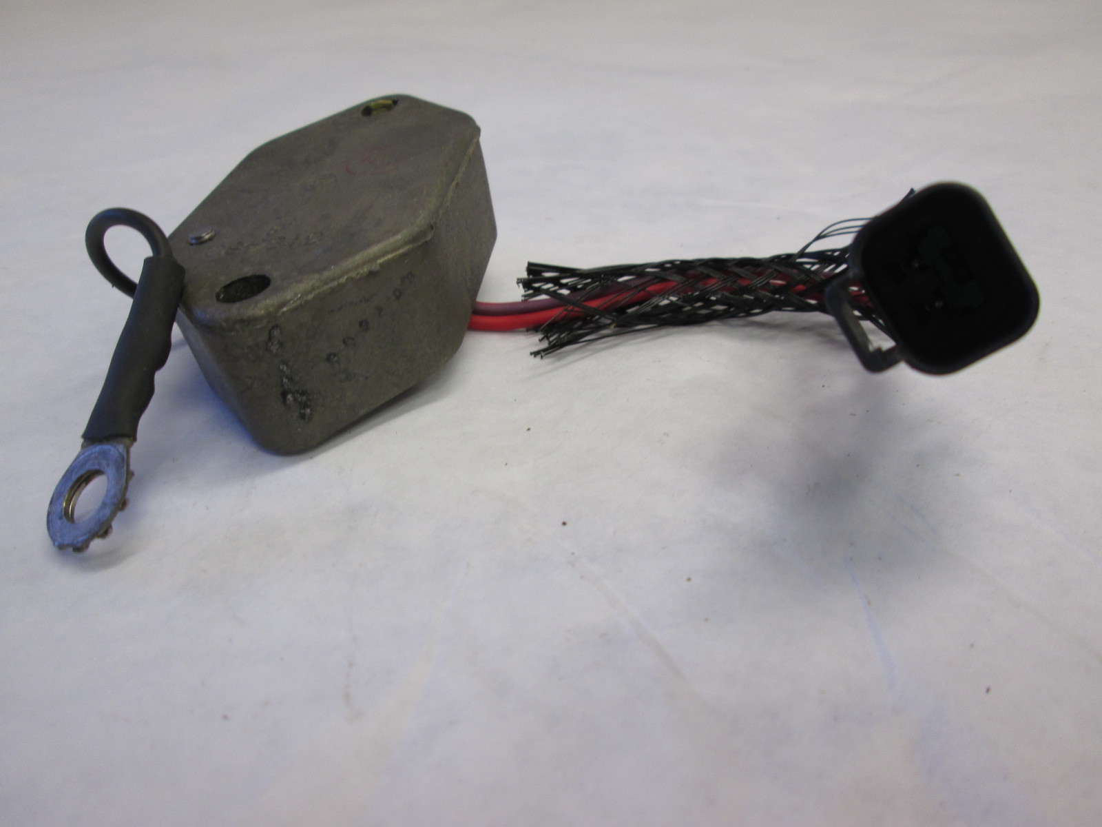 0586546 586546 Filter Module for Evinrude Johnson 75-225 Hp Outboard